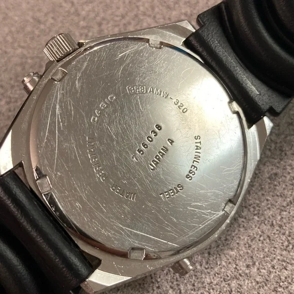 Vintage Casio Arnie, AMW-320, new battery, works great, rubber strap - Picture 5 of 7